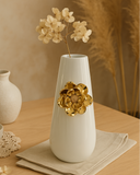 Vaso Decorativo Golden Flower Cerâmica – Branco e Dourado
