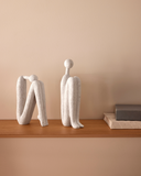 Escultura em Polirresina "Sitting" I 26cm x 11cm x 5,5cm